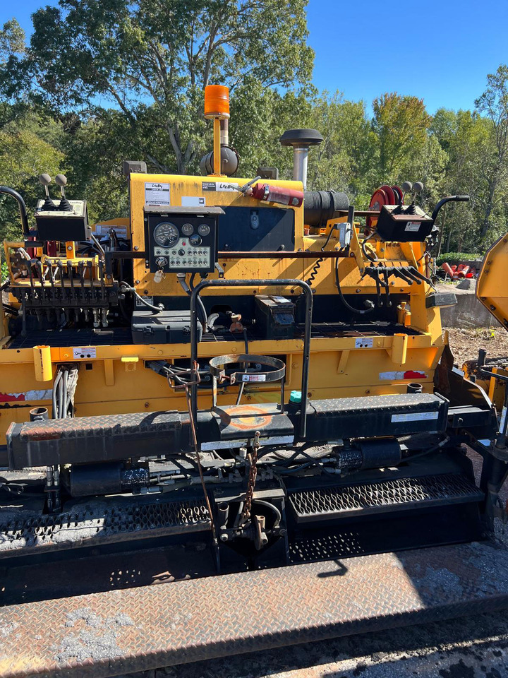 Caterpillar AP500F - Asfalto klotuvas: foto 5 Caterpillar AP500F - Asfalto klotuvas: foto 5