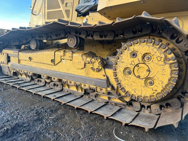 Caterpillar D6K LGP - Buldozeris: foto 5 Caterpillar D6K LGP - Buldozeris: foto 5