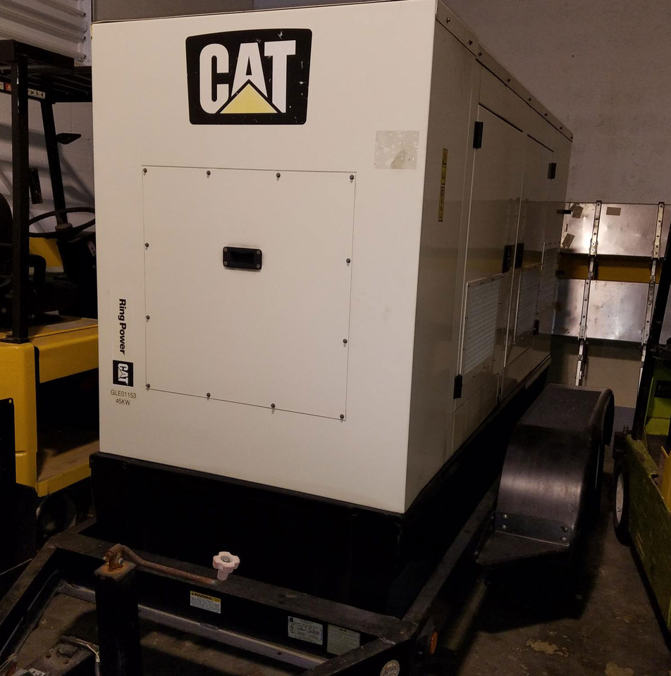 Caterpillar XQ45-6 - Elektrinis generatorius: foto 2 Caterpillar XQ45-6 - Elektrinis generatorius: foto 2