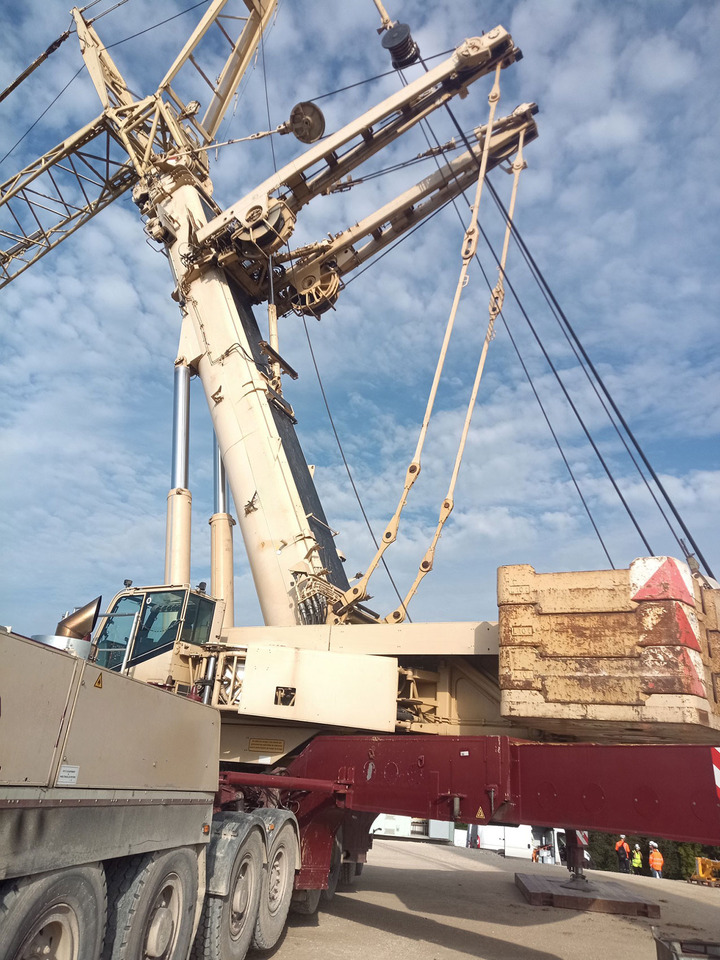 Demag AC 700 - Autokranas: foto 5 Demag AC 700 - Autokranas: foto 5