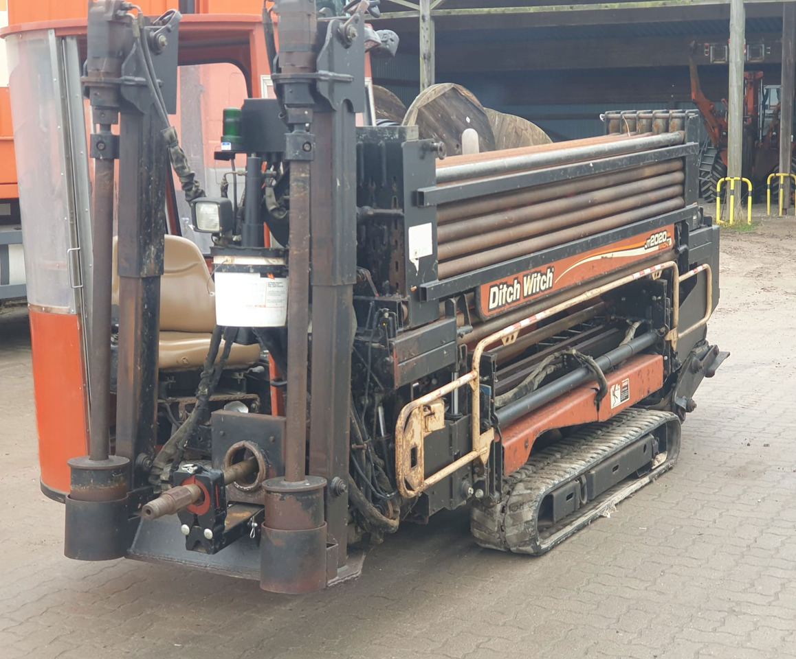 Ditch Witch JT2020 Mach 1 - Horizontalaus gręžimo mašinos: foto 3 Ditch Witch JT2020 Mach 1 - Horizontalaus gręžimo mašinos: foto 3