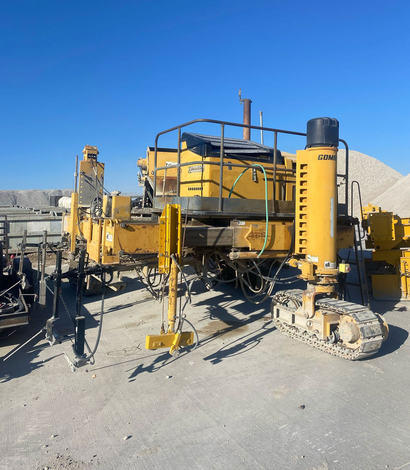 Gomaco Commander III - Betono klotuvas: foto 2 Gomaco Commander III - Betono klotuvas: foto 2