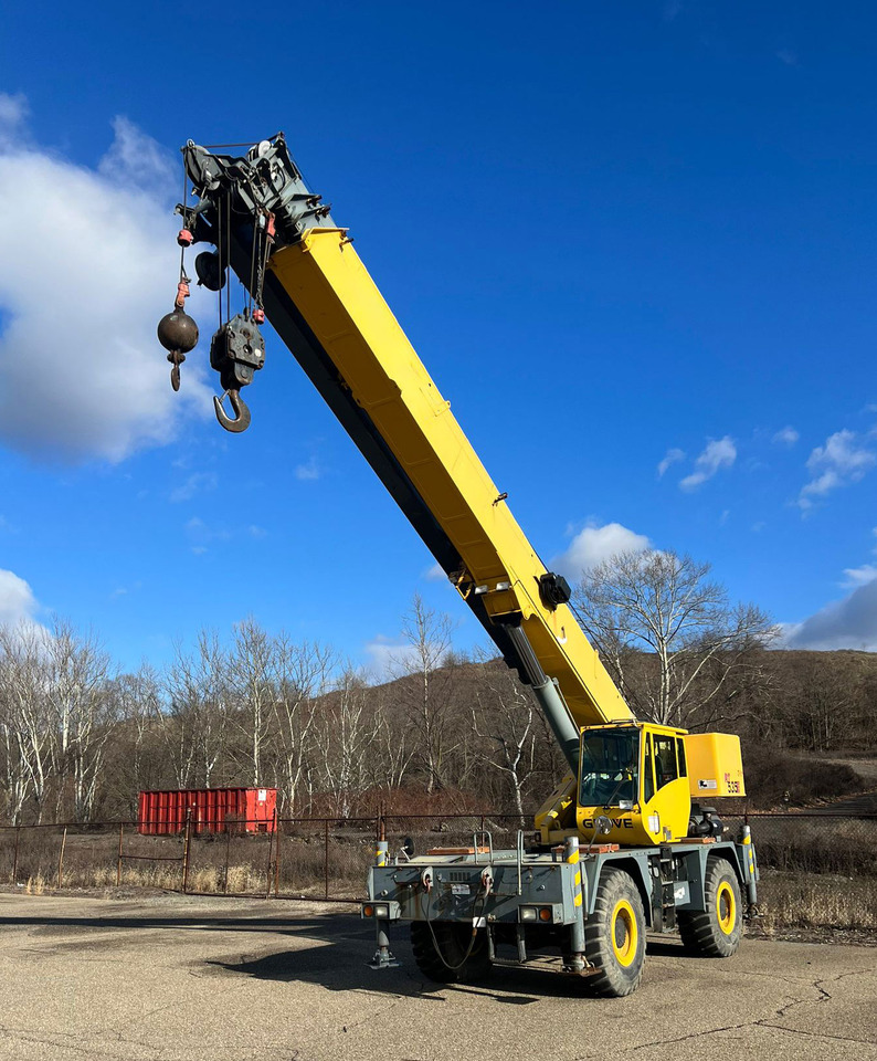 Grove RT535E - Šiurkštaus reljefo kranas: foto 1 Grove RT535E - Šiurkštaus reljefo kranas: foto 1
