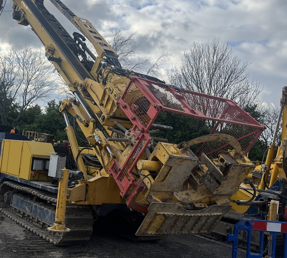 Hutte HBR 207 - Polių kalimo mašina: foto 4 Hutte HBR 207 - Polių kalimo mašina: foto 4