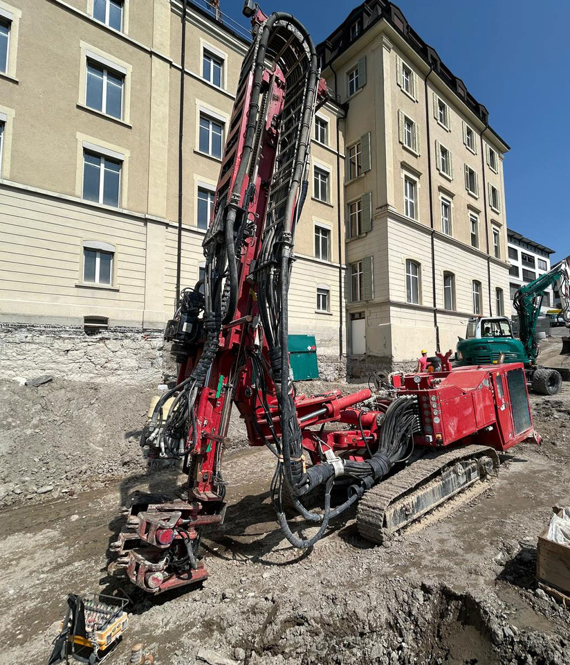 Hutte HBR 504-2 - Polių kalimo mašina: foto 2 Hutte HBR 504-2 - Polių kalimo mašina: foto 2