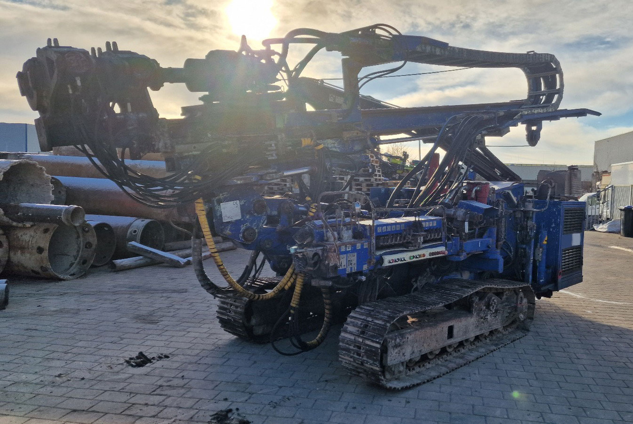 Hutte HBR 504 - Polių kalimo mašina: foto 5 Hutte HBR 504 - Polių kalimo mašina: foto 5