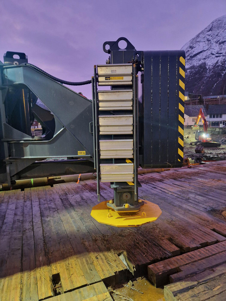 Junttan MPX90 - Polių kalimo mašina: foto 3 Junttan MPX90 - Polių kalimo mašina: foto 3