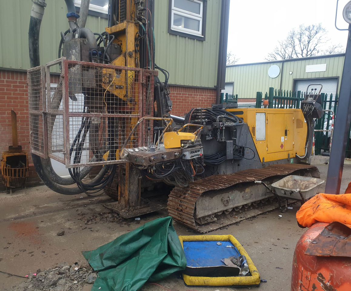 Klemm KR 709-2 - Polių kalimo mašina: foto 1 Klemm KR 709-2 - Polių kalimo mašina: foto 1