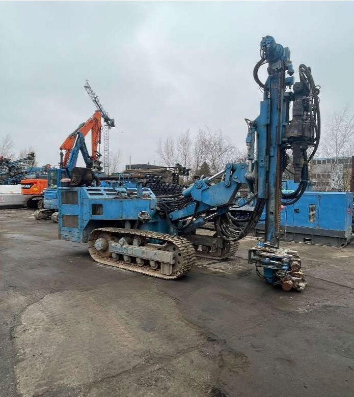 Klemm KR 802-3 - Polių kalimo mašina: foto 3 Klemm KR 802-3 - Polių kalimo mašina: foto 3