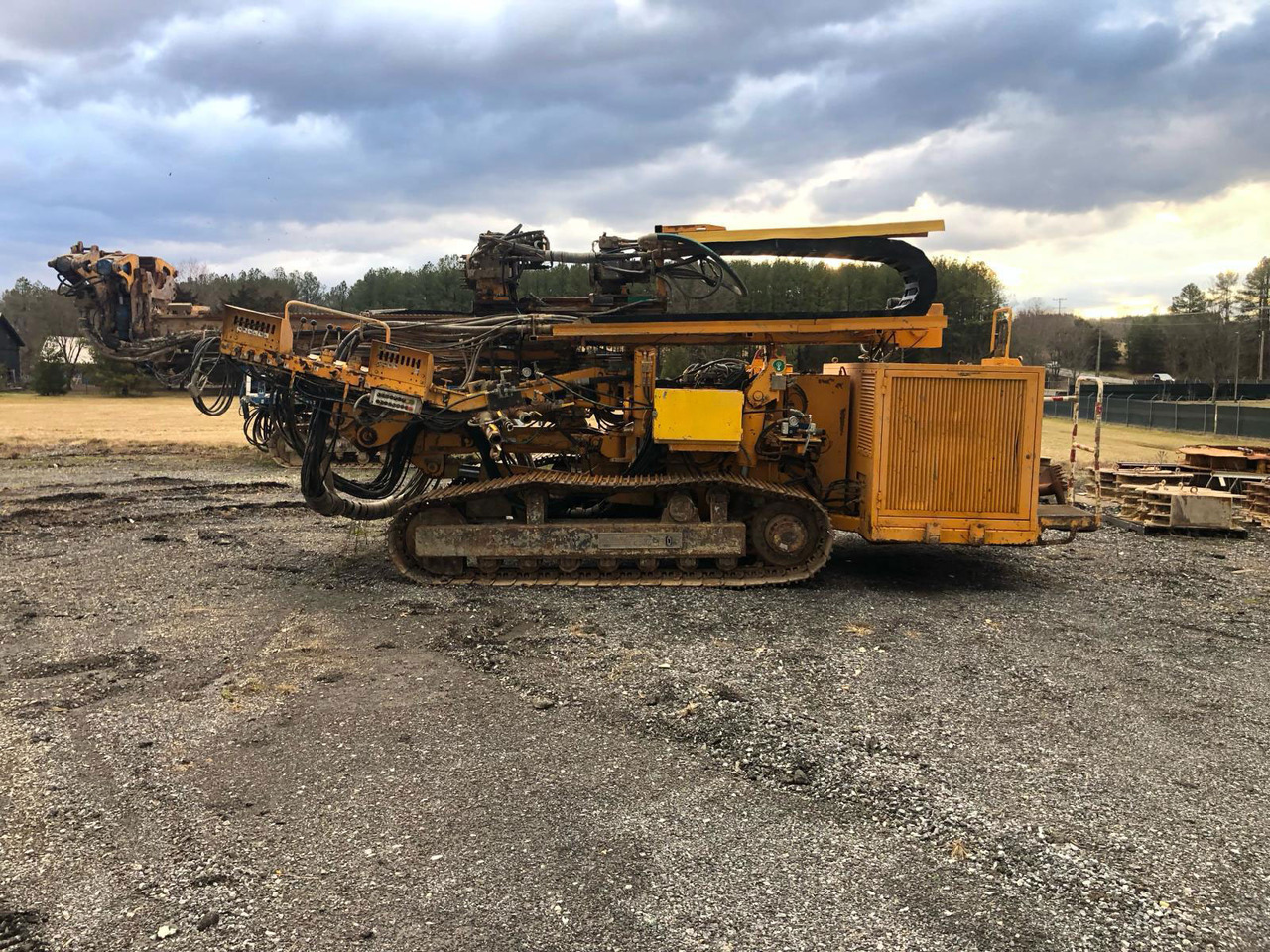 Klemm KR 806-3D - Polių kalimo mašina: foto 3 Klemm KR 806-3D - Polių kalimo mašina: foto 3