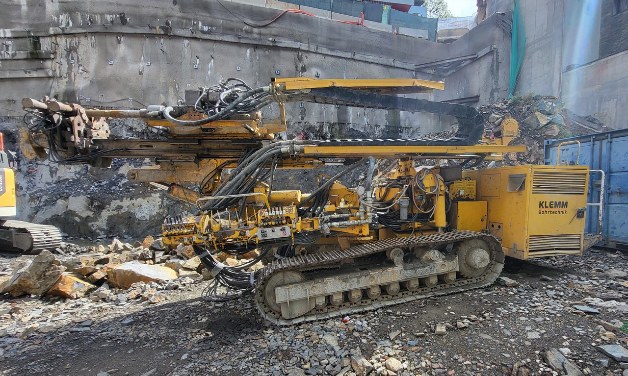 Klemm KR805-1 - Polių kalimo mašina: foto 1 Klemm KR805-1 - Polių kalimo mašina: foto 1