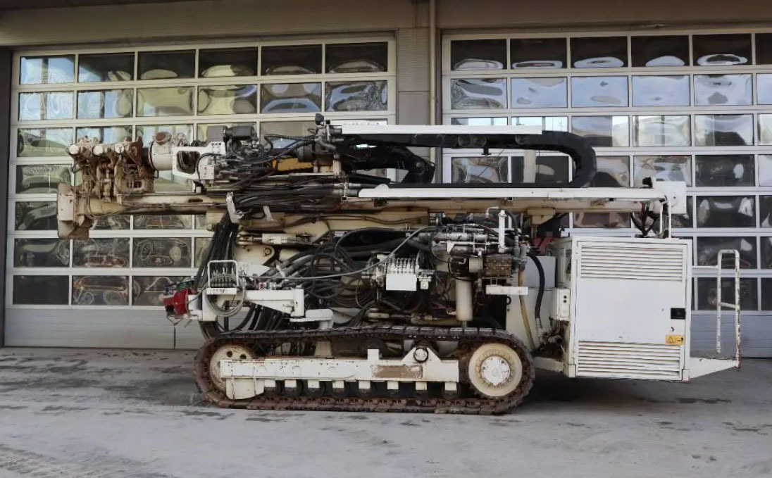 Klemm KR805-1 - Gręžimo mašina: foto 4 Klemm KR805-1 - Gręžimo mašina: foto 4