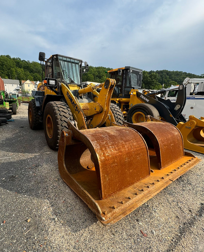 Komatsu WA320-8 - Ratinis krautuvas: foto 3 Komatsu WA320-8 - Ratinis krautuvas: foto 3