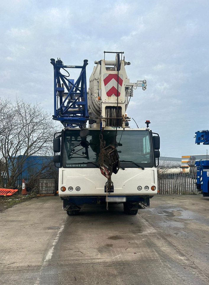 Liebherr LTM 1055-3.2 - Autokranas: foto 4 Liebherr LTM 1055-3.2 - Autokranas: foto 4