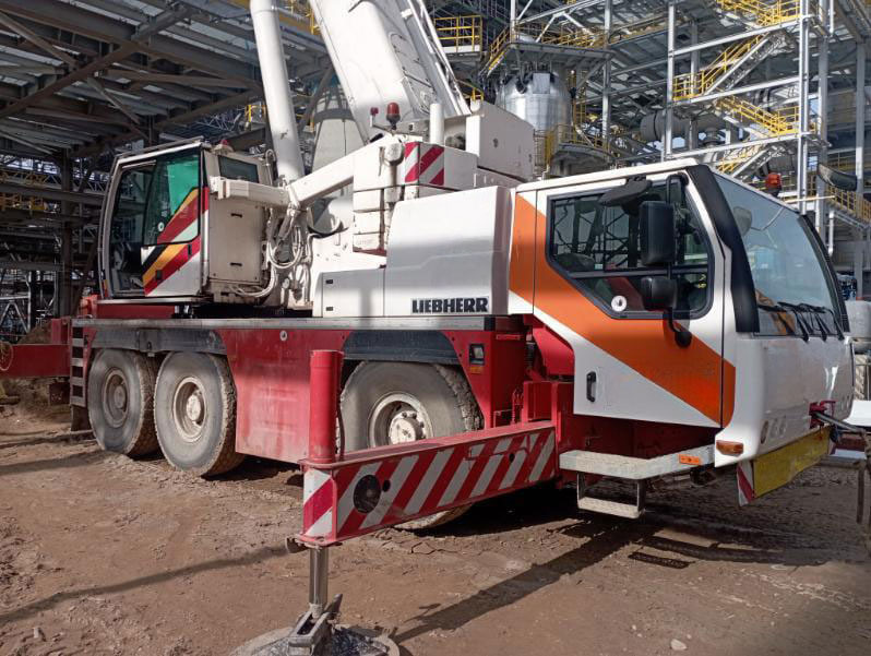 Liebherr LTM 1055-3.2 - Autokranas: foto 1 Liebherr LTM 1055-3.2 - Autokranas: foto 1