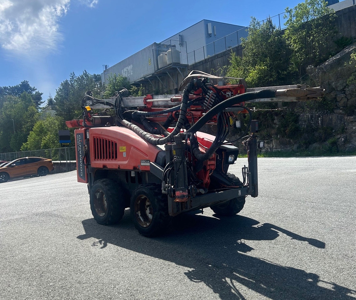 Sandvik Commando DC125R - Gręžimo mašina: foto 5 Sandvik Commando DC125R - Gręžimo mašina: foto 5