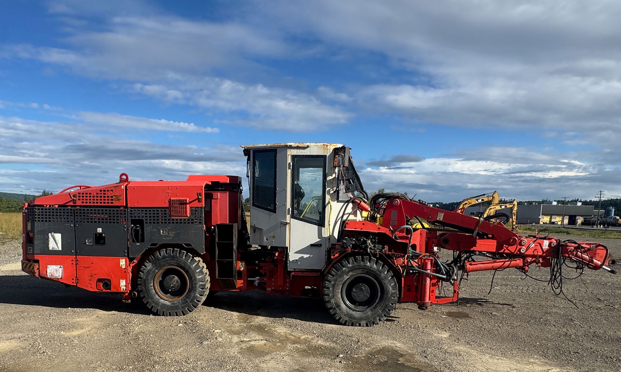Sandvik DS411 - Horizontalaus gręžimo mašinos: foto 2 Sandvik DS411 - Horizontalaus gręžimo mašinos: foto 2