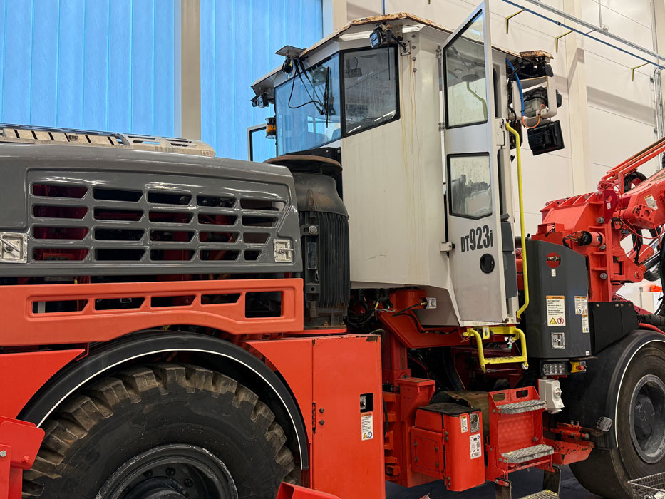 Sandvik DT923I - Horizontalaus gręžimo mašinos: foto 2 Sandvik DT923I - Horizontalaus gręžimo mašinos: foto 2