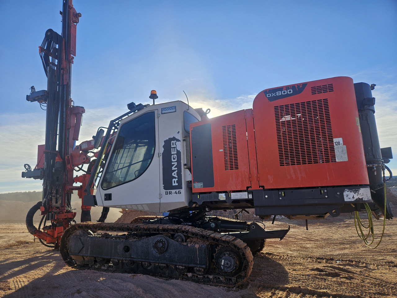 Sandvik DX800 - Gręžimo mašina: foto 1 Sandvik DX800 - Gręžimo mašina: foto 1