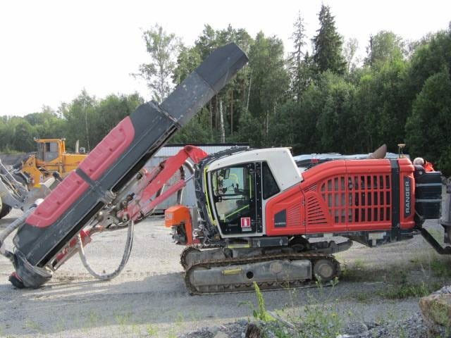 Sandvik DX800i - Gręžimo mašina: foto 1 Sandvik DX800i - Gręžimo mašina: foto 1