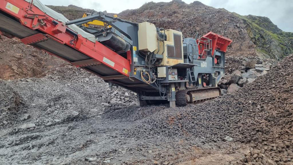 Sandvik QJ341 - Žandikaulio trupintuvas: foto 1 Sandvik QJ341 - Žandikaulio trupintuvas: foto 1