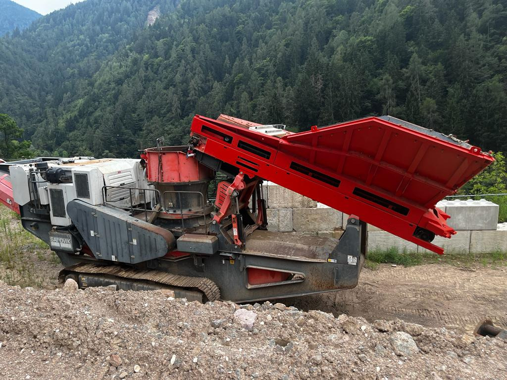 Sandvik QS331 - Kūgio trupintuvas: foto 3 Sandvik QS331 - Kūgio trupintuvas: foto 3