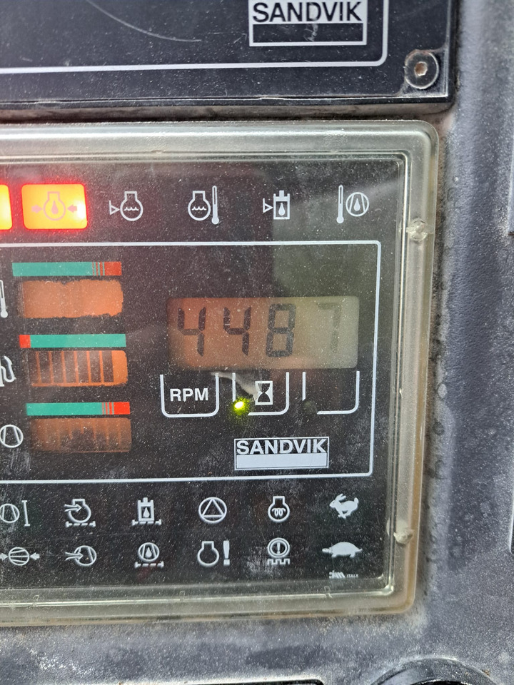 Sandvik Titon 300 - Gręžimo mašina: foto 5 Sandvik Titon 300 - Gręžimo mašina: foto 5