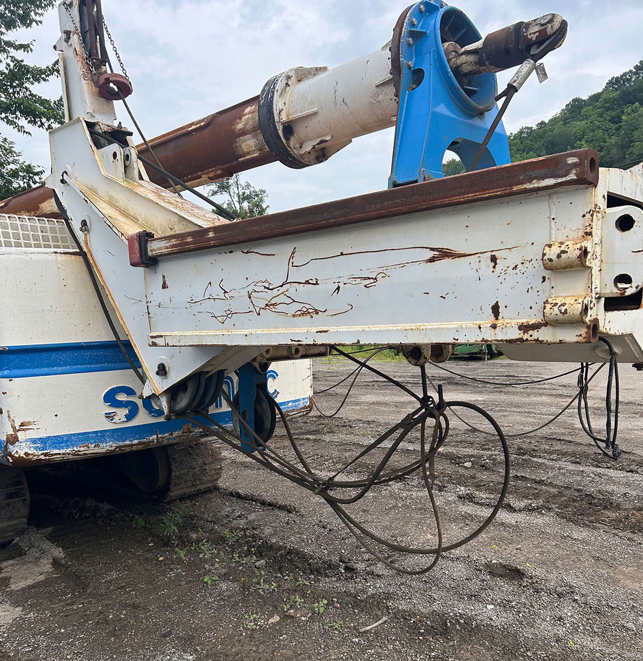 Soilmec SR-30 - Polių kalimo mašina: foto 4 Soilmec SR-30 - Polių kalimo mašina: foto 4