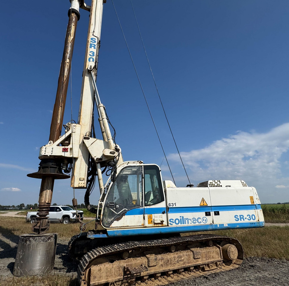 Soilmec SR-30 - Polių kalimo mašina: foto 1 Soilmec SR-30 - Polių kalimo mašina: foto 1