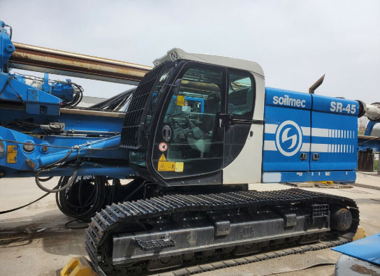 Soilmec SR-45 - Polių kalimo mašina: foto 2 Soilmec SR-45 - Polių kalimo mašina: foto 2
