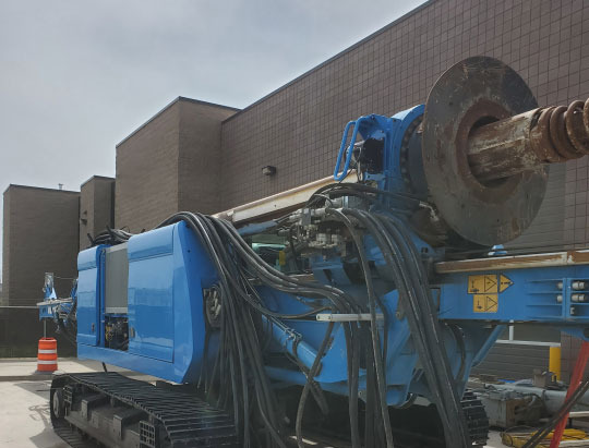 Soilmec SR-45 - Polių kalimo mašina: foto 5 Soilmec SR-45 - Polių kalimo mašina: foto 5