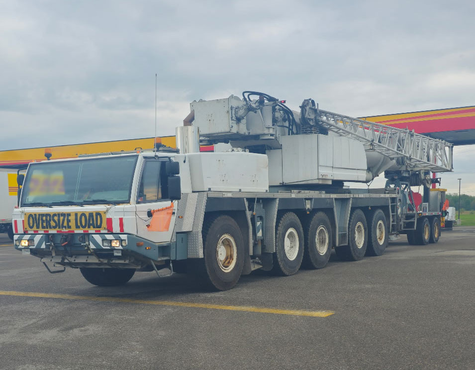 Tadano ATF 220G-5 - Visureigis kranas: foto 1 Tadano ATF 220G-5 - Visureigis kranas: foto 1