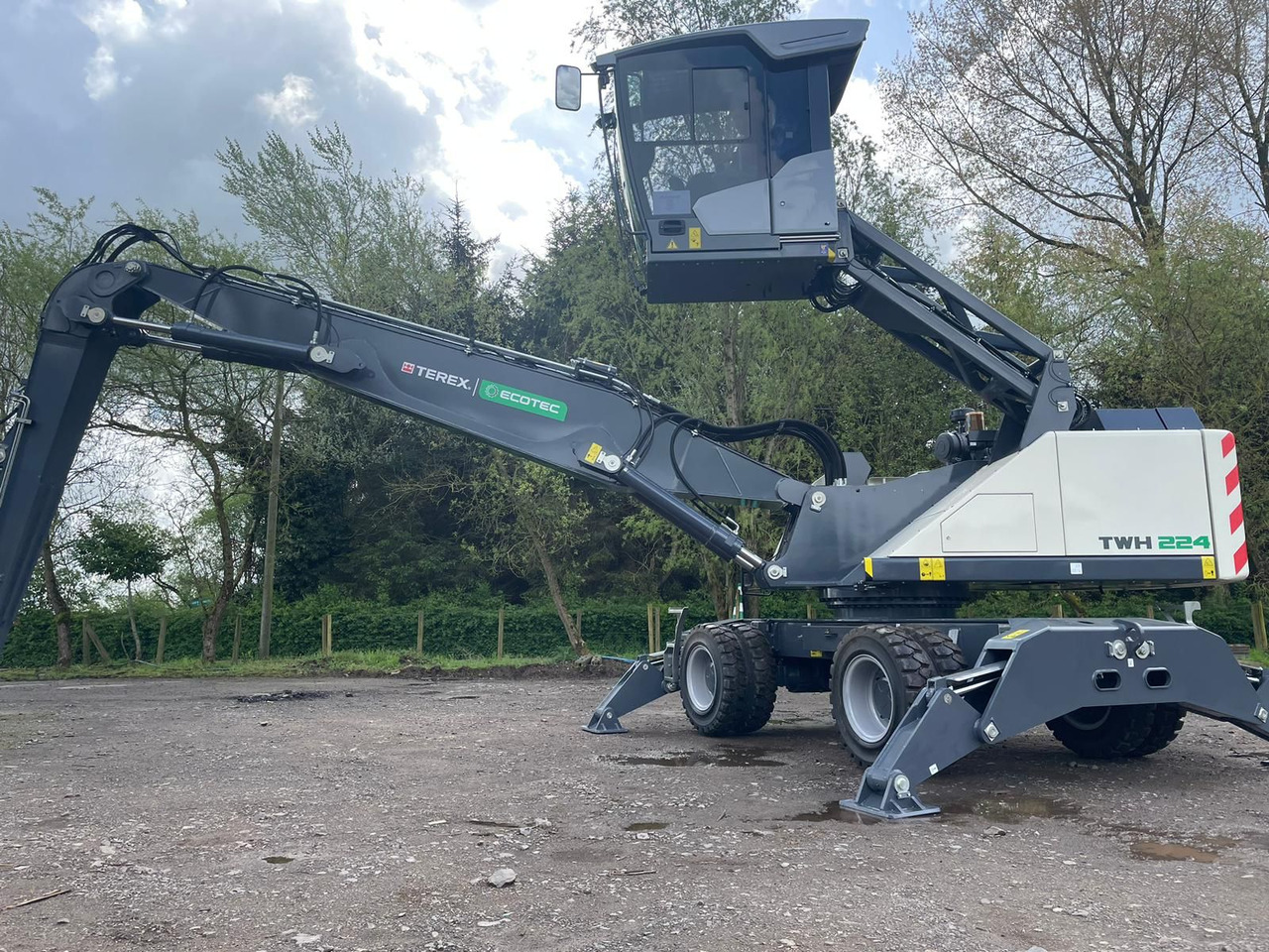 Terex Ecotec TWH 224 - Ekskavatorius su ilga strėle: foto 4 Terex Ecotec TWH 224 - Ekskavatorius su ilga strėle: foto 4
