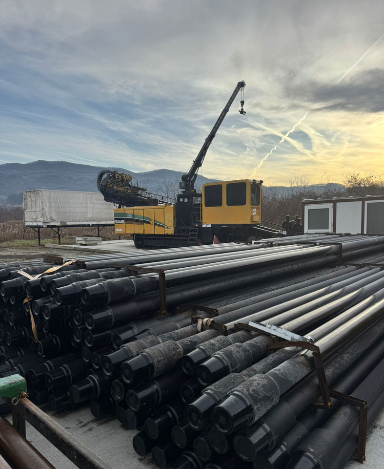 Vermeer D330x500 - Horizontalaus gręžimo mašinos: foto 4 Vermeer D330x500 - Horizontalaus gręžimo mašinos: foto 4