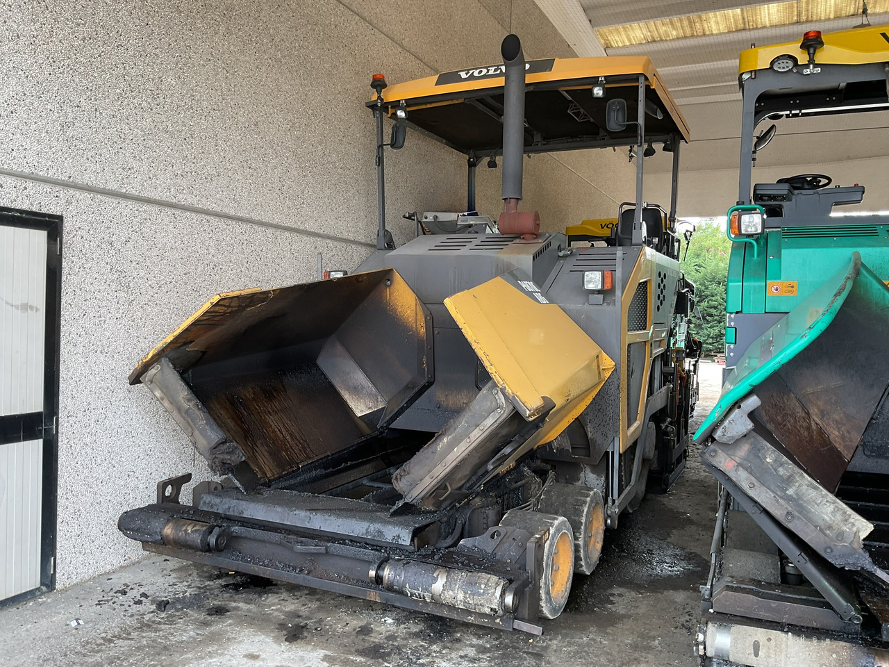 Volvo P6870C - Asfalto klotuvas: foto 2 Volvo P6870C - Asfalto klotuvas: foto 2