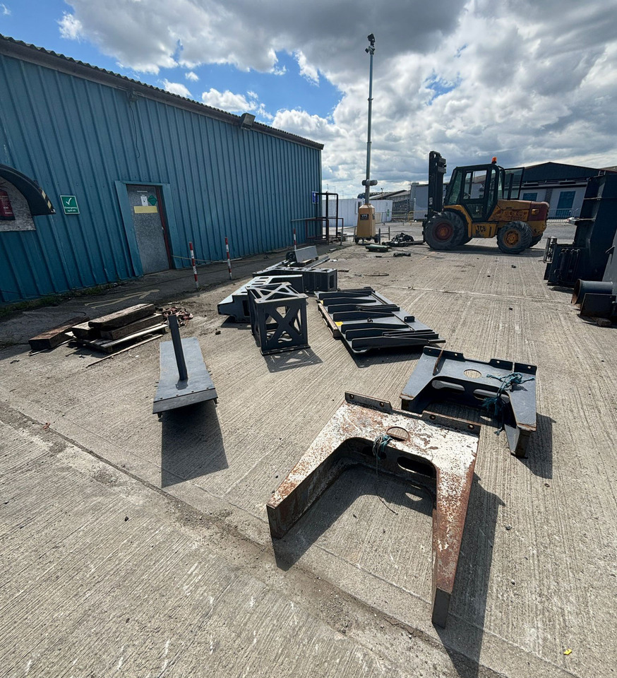 Wirtgen Channel Moulds - Asfalto klotuvas: foto 4 Wirtgen Channel Moulds - Asfalto klotuvas: foto 4