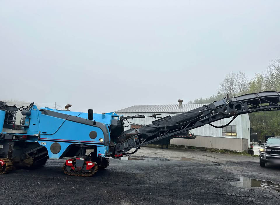 Wirtgen W 120 Fi - Asfalto freza: foto 2 Wirtgen W 120 Fi - Asfalto freza: foto 2