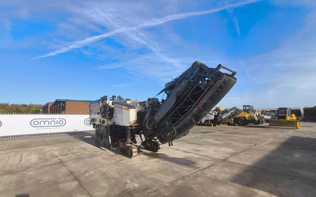 Wirtgen W 150 CFI - Asfalto freza: foto 5 Wirtgen W 150 CFI - Asfalto freza: foto 5