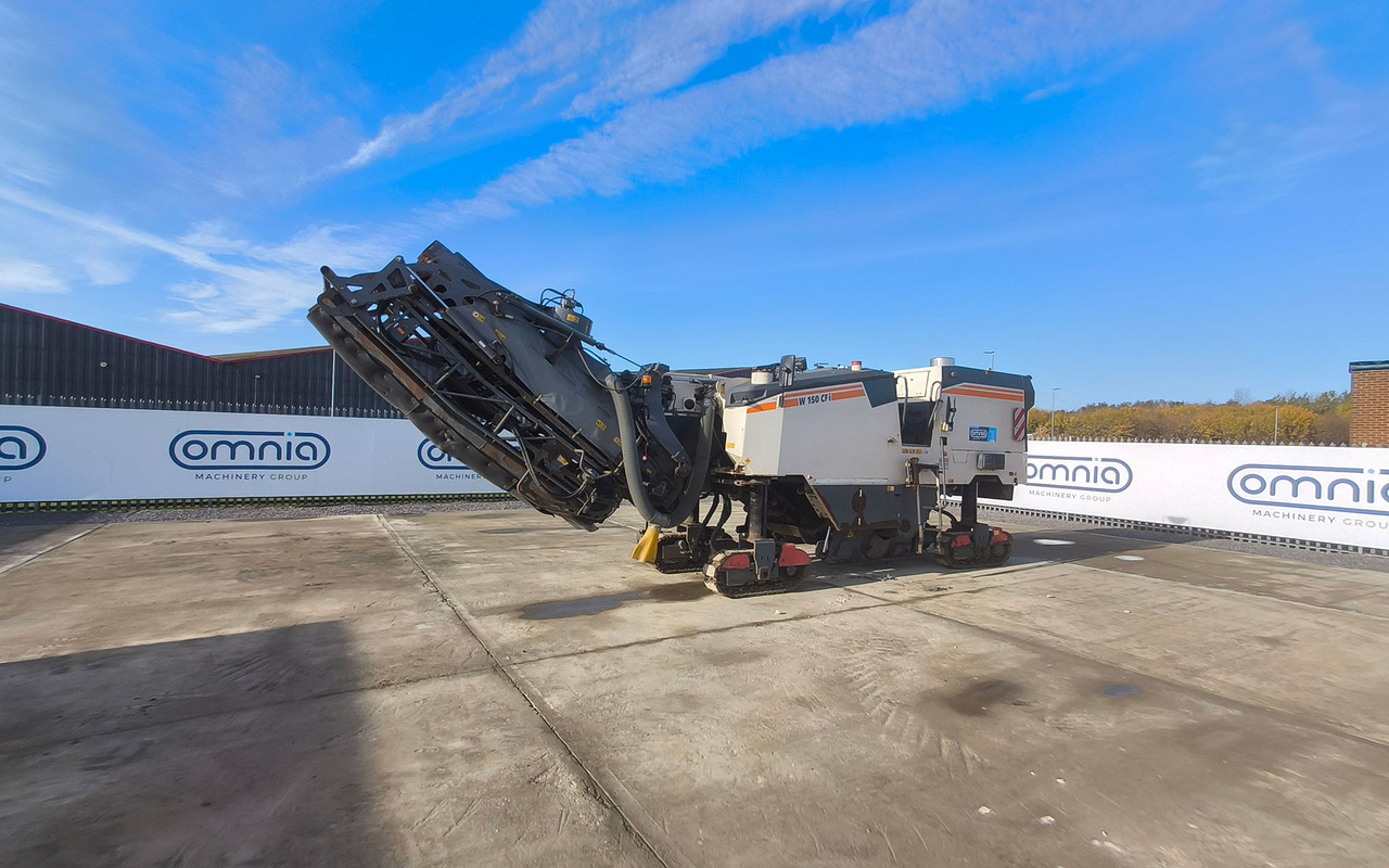 Wirtgen W 150 CFI - Asfalto freza: foto 1 Wirtgen W 150 CFI - Asfalto freza: foto 1