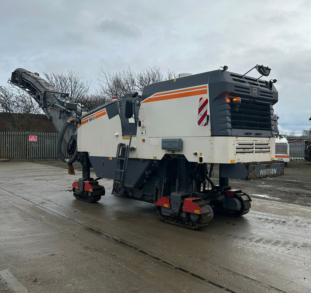 Wirtgen W 150 CFI - Asfalto freza: foto 3 Wirtgen W 150 CFI - Asfalto freza: foto 3