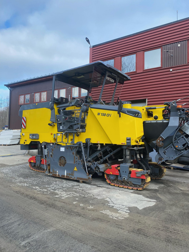 Wirtgen W 150 CFI - Asfalto freza: foto 2 Wirtgen W 150 CFI - Asfalto freza: foto 2