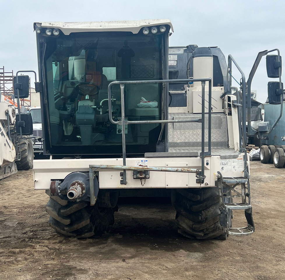 Wirtgen WR 240 I - Grunto stabilizatorius: foto 3 Wirtgen WR 240 I - Grunto stabilizatorius: foto 3
