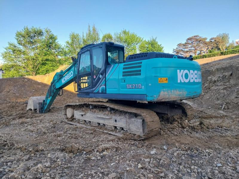 KOBELCO SK210 - Vikšrinis ekskavatorius: foto 3 KOBELCO SK210 - Vikšrinis ekskavatorius: foto 3