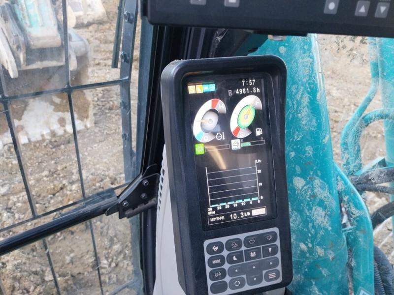 KOBELCO SK210 - Vikšrinis ekskavatorius: foto 5 KOBELCO SK210 - Vikšrinis ekskavatorius: foto 5