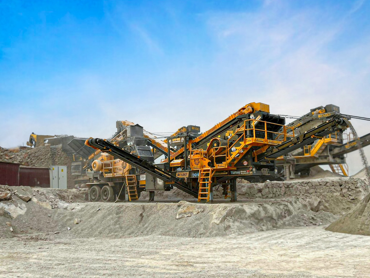 FABO Mining machinery - crushing plant - Kasybos mašina: foto 1 FABO Mining machinery - crushing plant - Kasybos mašina: foto 1