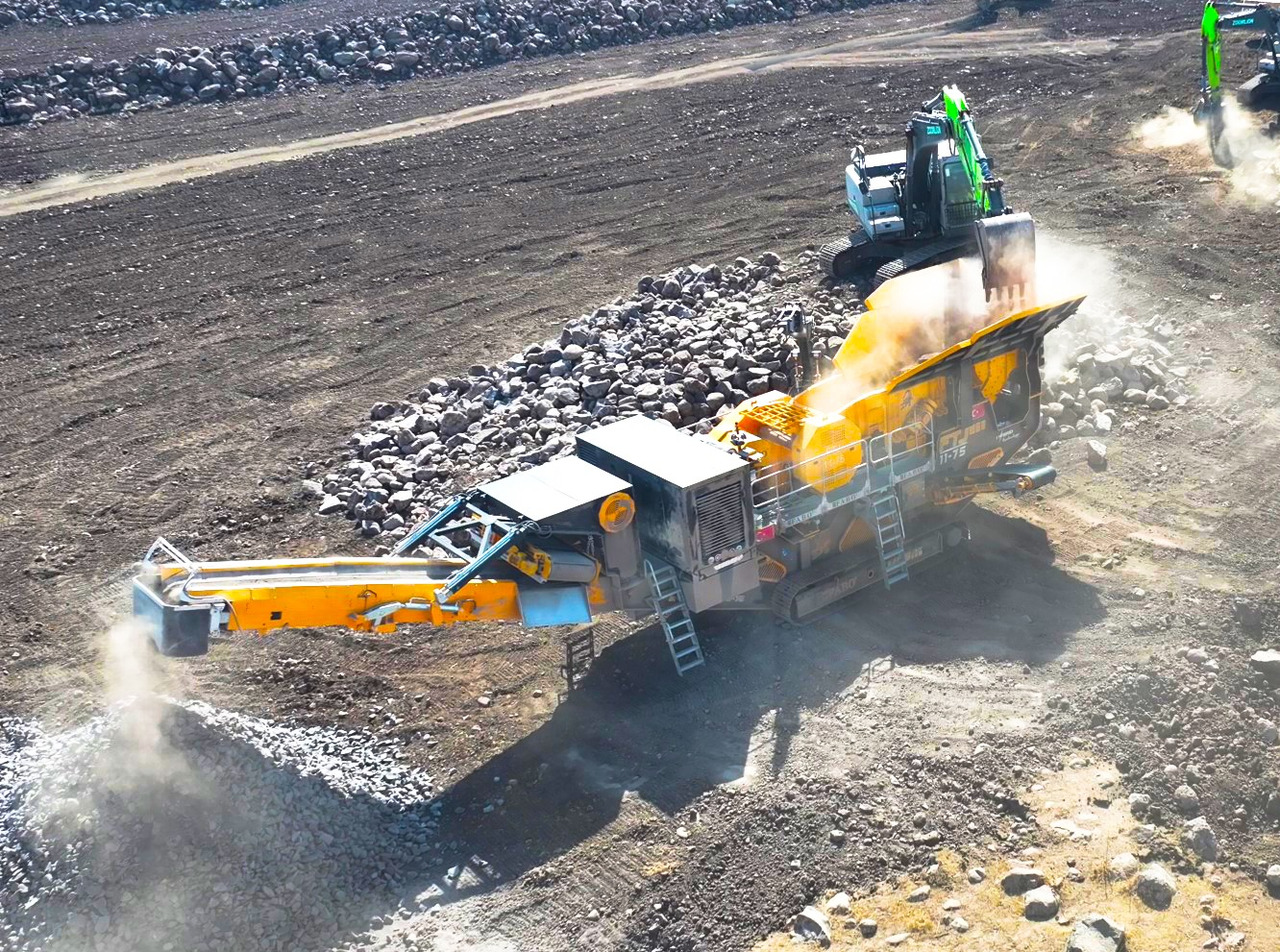 FABO Mobile crusher - Mobilus trupintuvas: foto 3 FABO Mobile crusher - Mobilus trupintuvas: foto 3