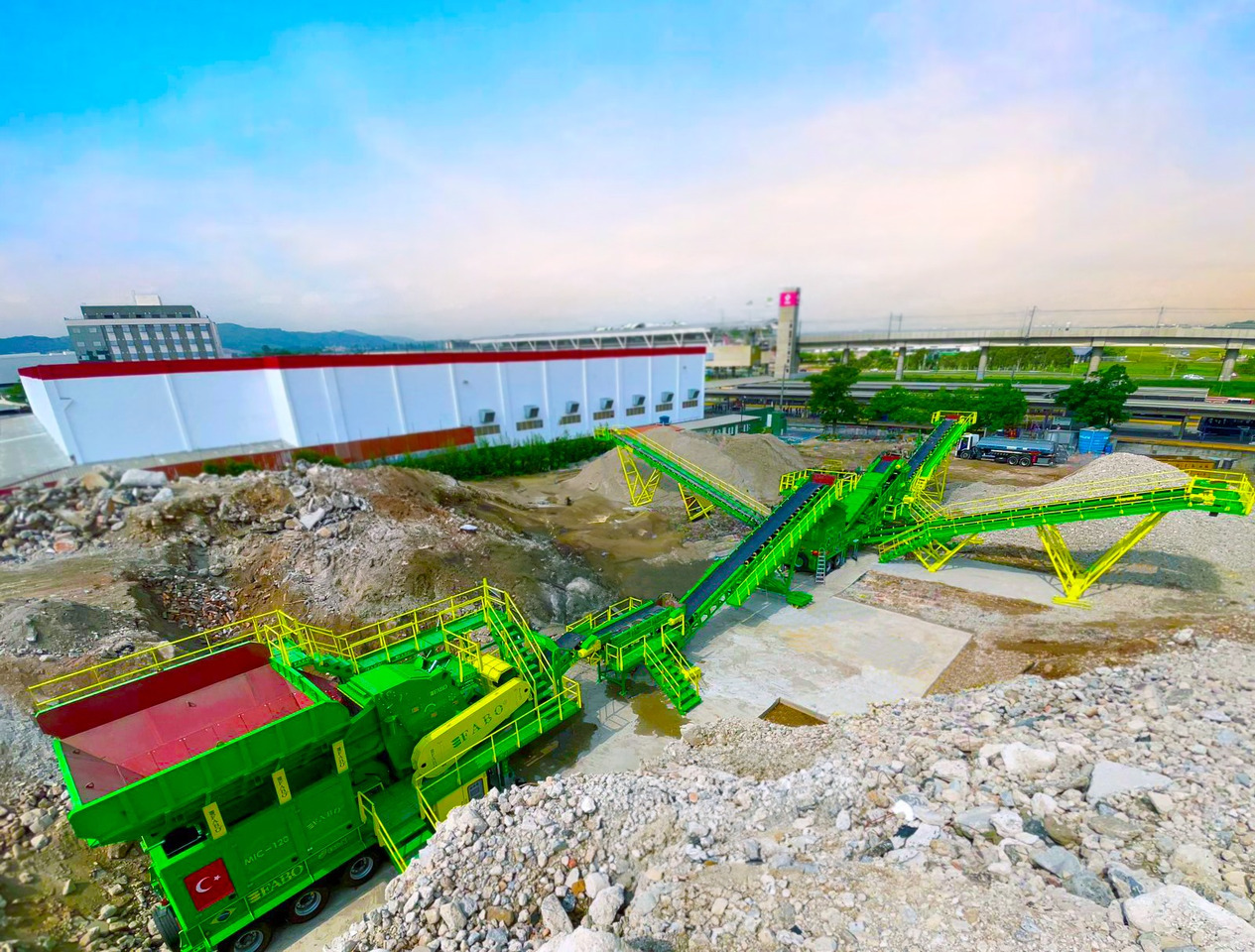 FABO mining machinery - crushing plant - Kasybos mašina: foto 1 FABO mining machinery - crushing plant - Kasybos mašina: foto 1