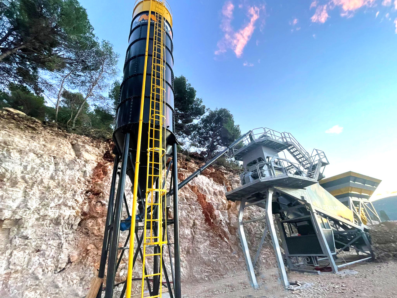 FABO mobile concrete batching plant - Betono gamykla: foto 3 FABO mobile concrete batching plant - Betono gamykla: foto 3