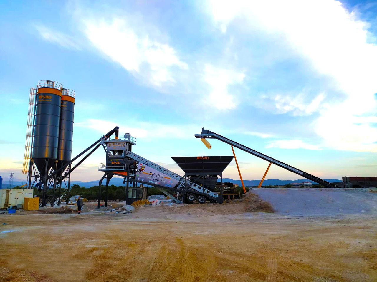 FABO mobile concrete batching plant - Betono gamykla: foto 5 FABO mobile concrete batching plant - Betono gamykla: foto 5