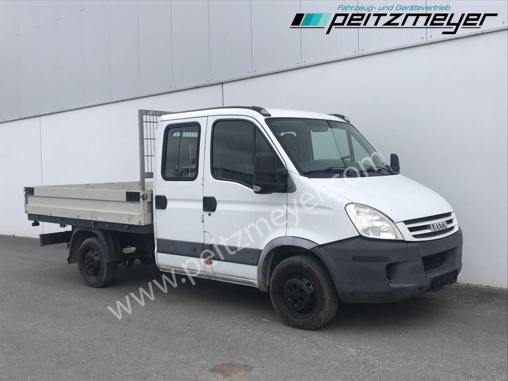 Iveco Daily 29 L 12 Doka, Pritsche, AHK 2,4 t. - Platforminė/ Bortinė priekaba: foto 2 Iveco Daily 29 L 12 Doka, Pritsche, AHK 2,4 t. - Platforminė/ Bortinė priekaba: foto 2